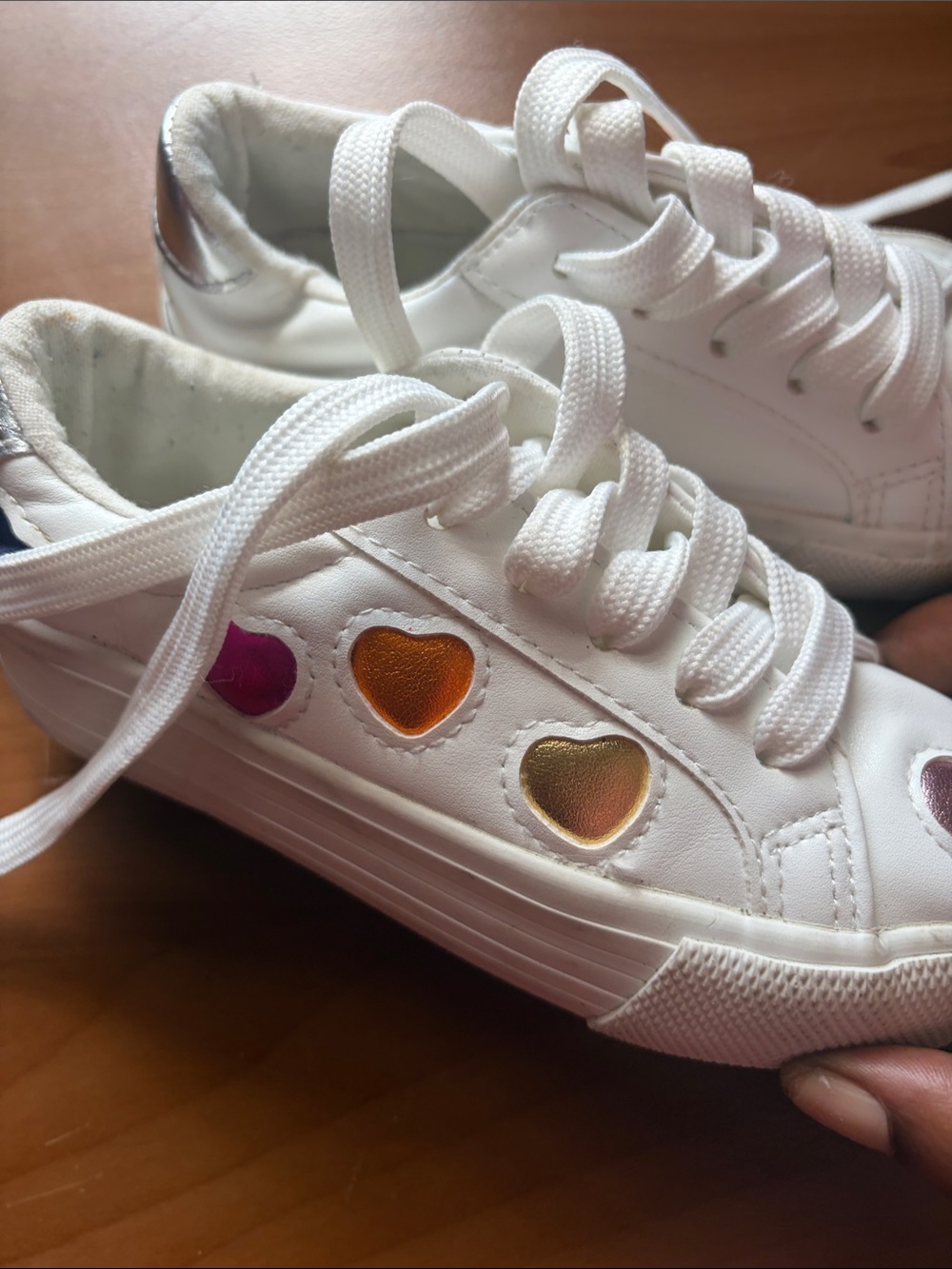 Mudd White Kids Sneakers with Iridescent Heart Details